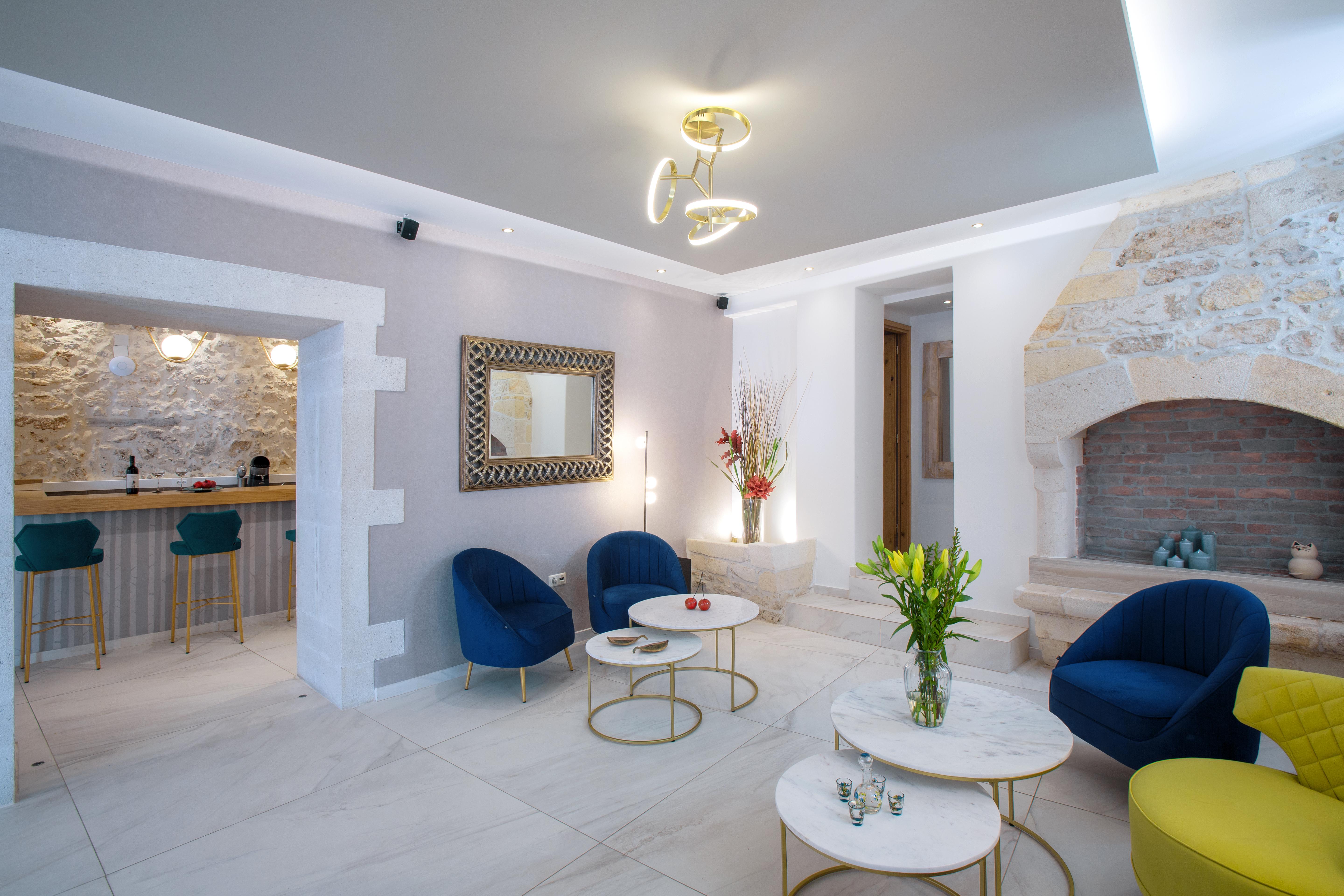 העיירה רתימנו Casa Moazzo Suites And Apartments מראה חיצוני תמונה