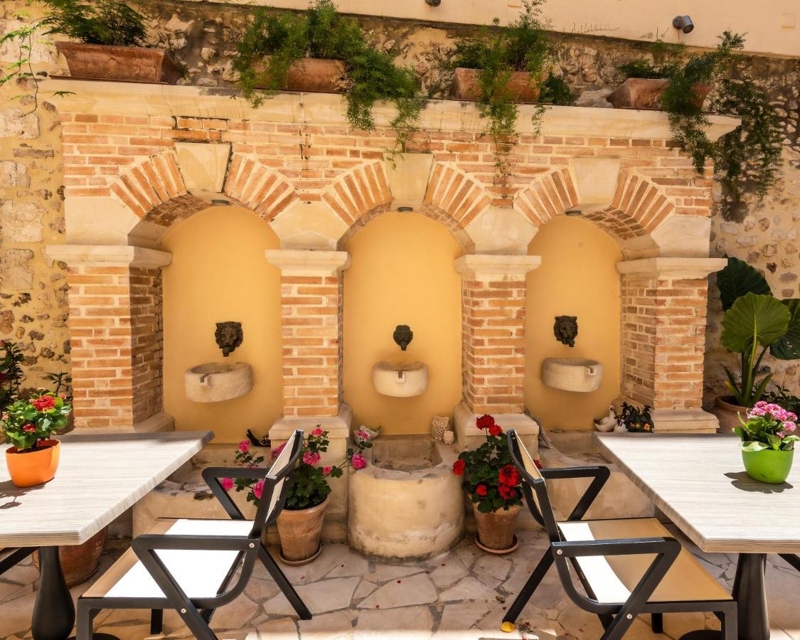 העיירה רתימנו Casa Moazzo Suites And Apartments מראה חיצוני תמונה