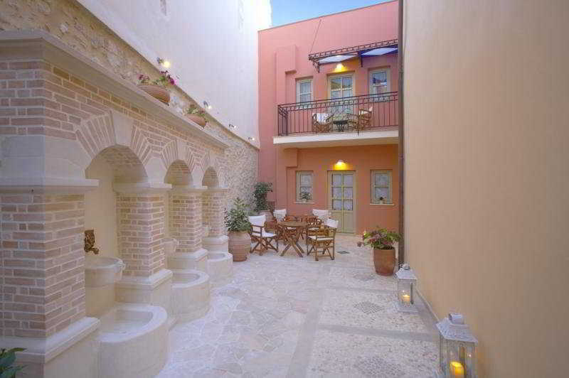 העיירה רתימנו Casa Moazzo Suites And Apartments מראה חיצוני תמונה