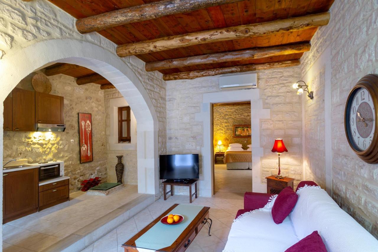 העיירה רתימנו Casa Moazzo Suites And Apartments מראה חיצוני תמונה