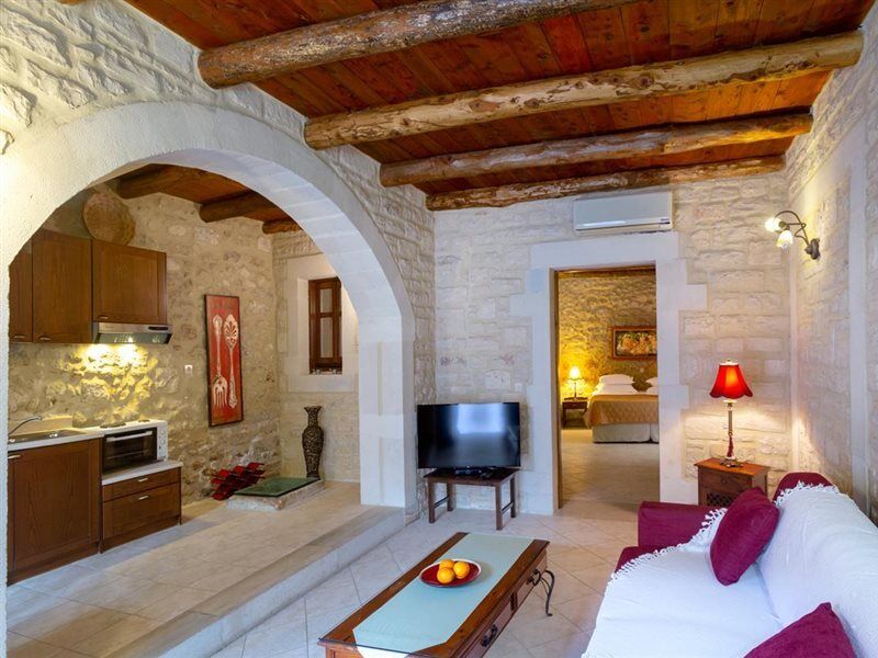 העיירה רתימנו Casa Moazzo Suites And Apartments מראה חיצוני תמונה